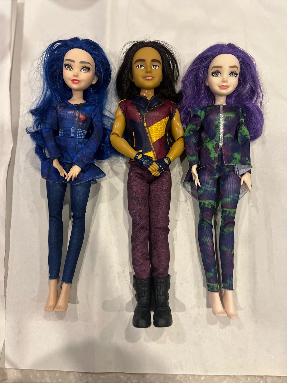 Disney Descendants Dolls Lot of 3 Evie Jay Mal Hasbro Dolls